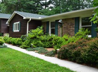 403 Drakesborough Dr, Bowling Green, KY 42103