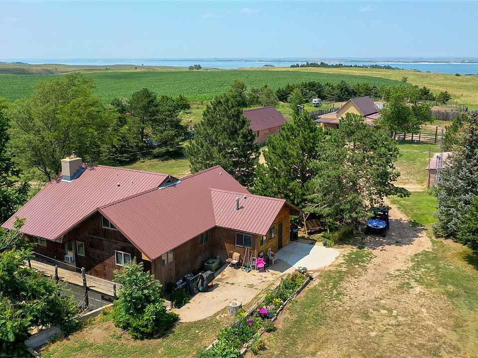 1341 Ogallala Beach Rd, Ogallala, NE 69153 Zillow