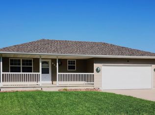 823 S Elm St, McPherson, KS 67460