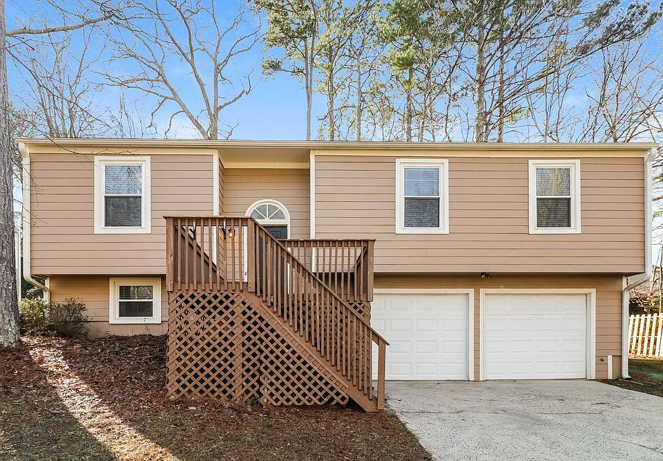 1st image of 1813 Crescent Hill Dr NW