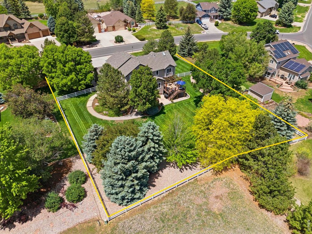 8228 Benson Ct