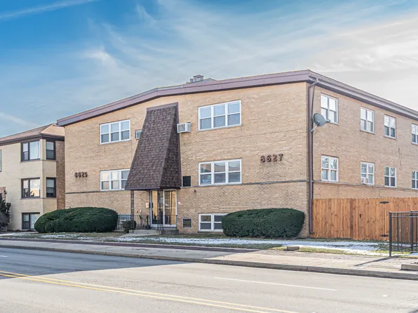 8625 Grand Ave APT 24, River Grove, IL 60171