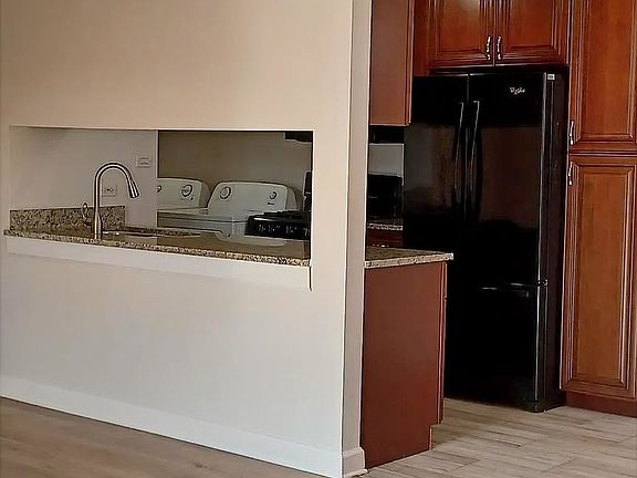 3rd image of 7962 163rd Ct #7962
