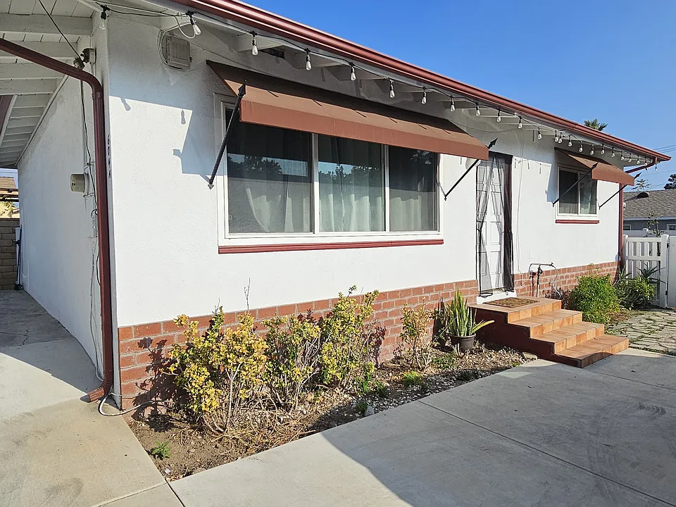 604 W Colorado Blvd #A