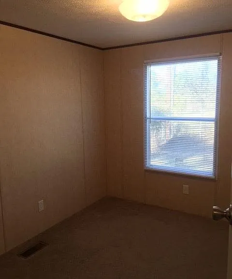 454 Bradshaw Cir #4 — Photo 9
