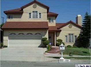 744 Canyon Wash Dr, Pasadena, CA 91107