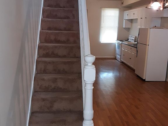 Kitchen Open Floor Plan Pic