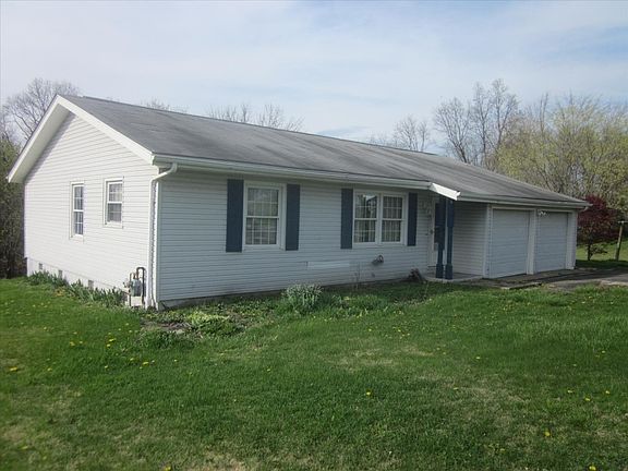 3rd image of 3725 Greengold Dr