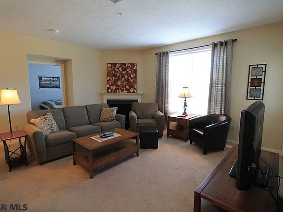 5th image of 113 Alma Mater Dr APT 201