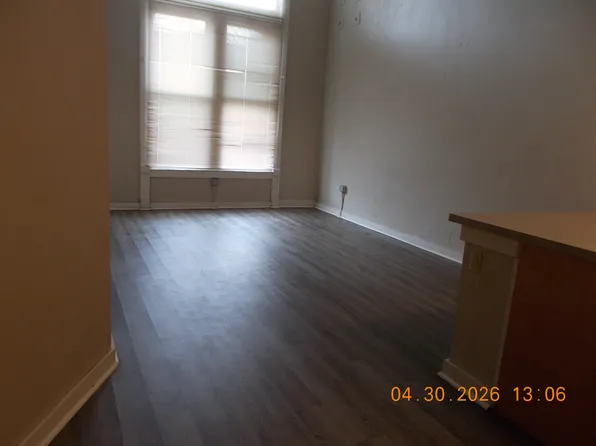216 N 4th St #204, Saint Joseph, MO 64501