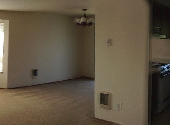 5th image of 1751 E Whidbey Ave APT D101