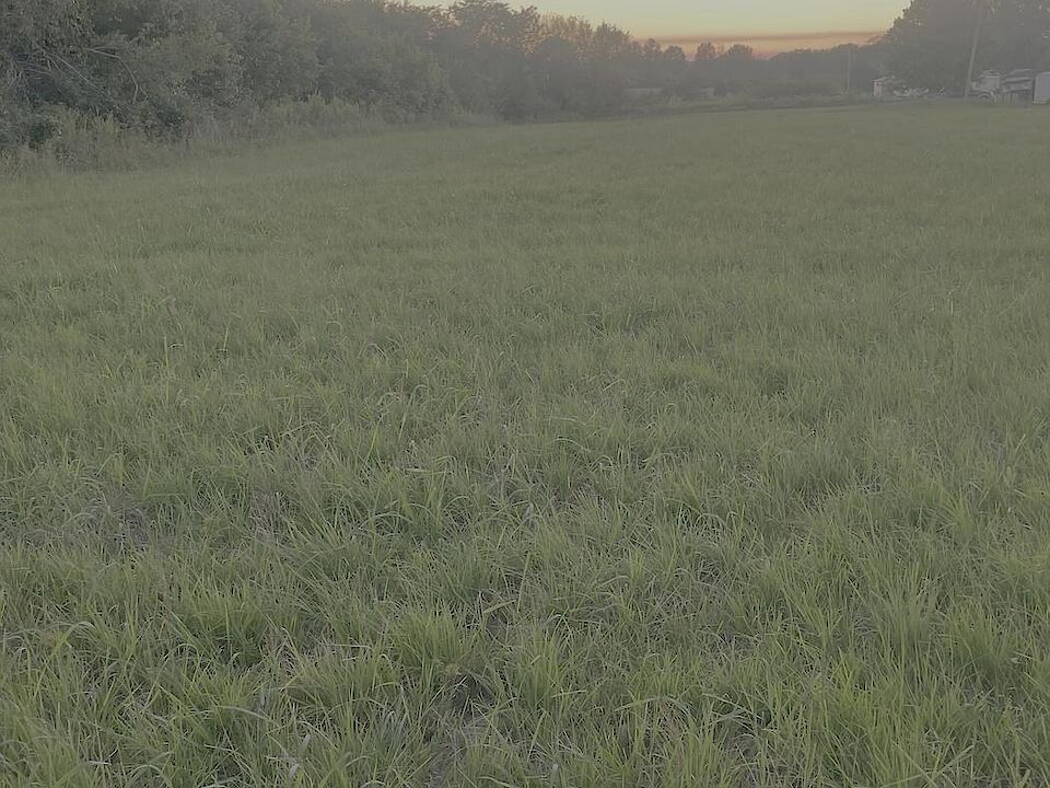 2nd image of Baylor Rd