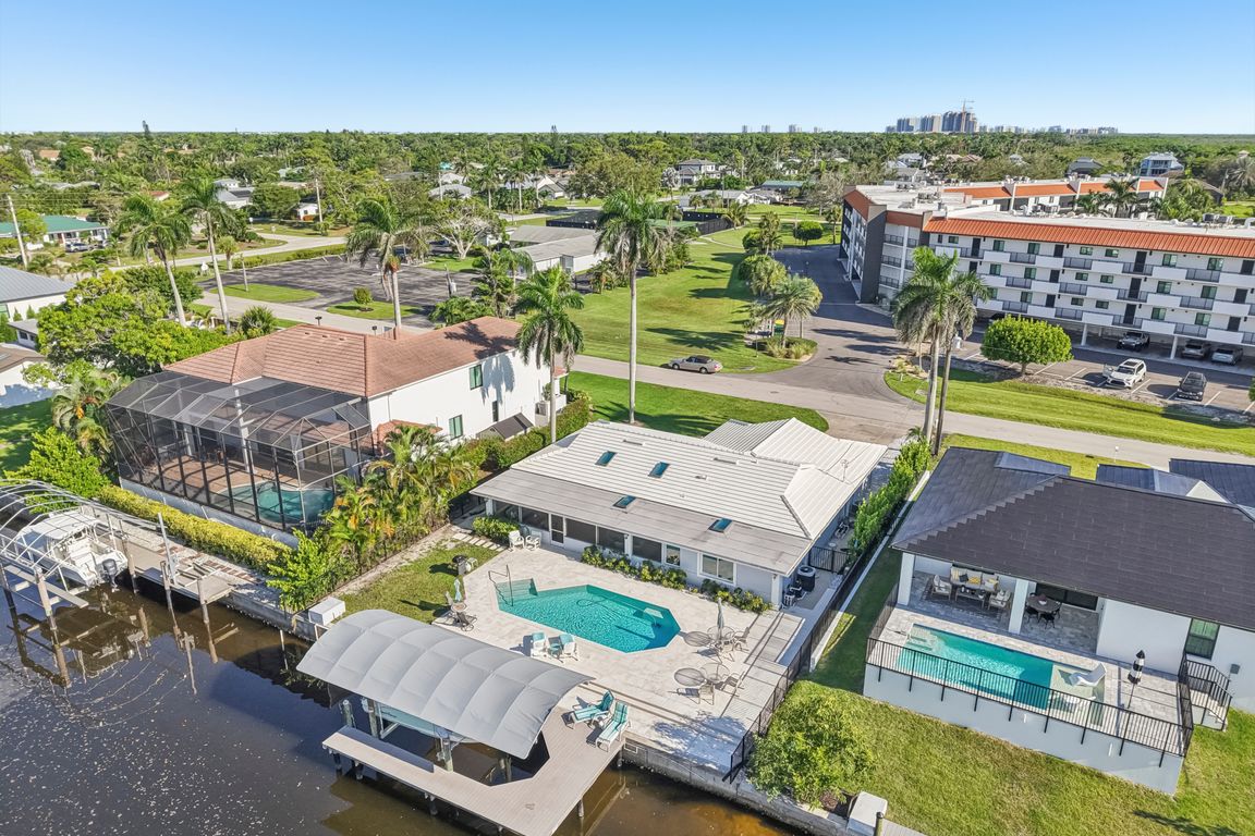 next background image