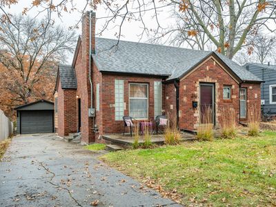 937 Caulder Ave, Des Moines, IA, 50315