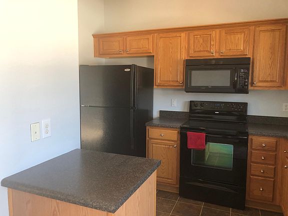 5th image of 5315 S 195th St