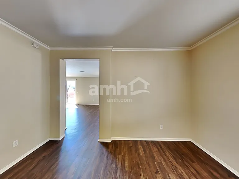 7585 Engleberg Ave — Photo 6