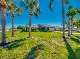 3015 SE 5th Pl, Cape Coral, FL 33904