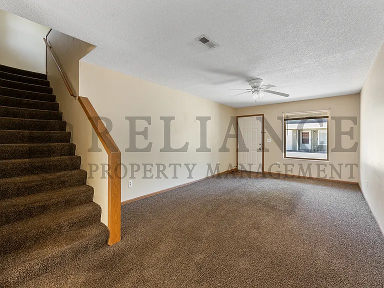 1134 Richmond St — Photo 4