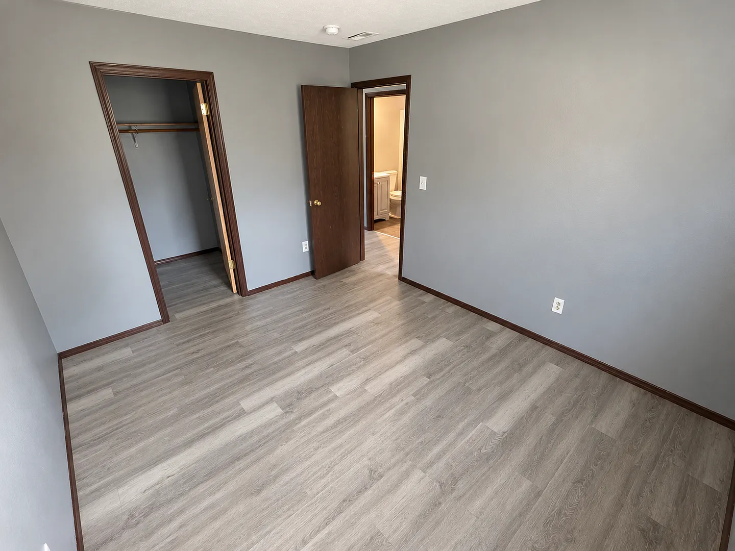 3503 Falling Springs — Photo 3