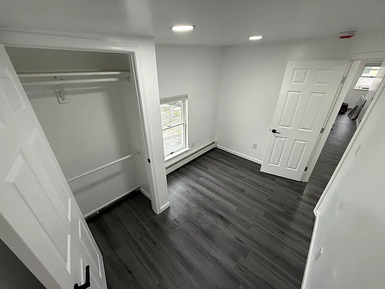715 W Cedar St #2 — Photo 4