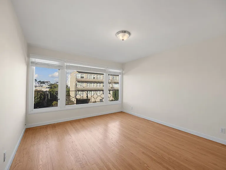 425 Euclid Ave #1077R — Photo 10