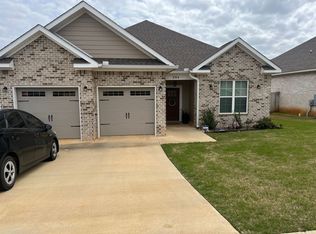 204 Overcup Dr, Troy, AL 36079