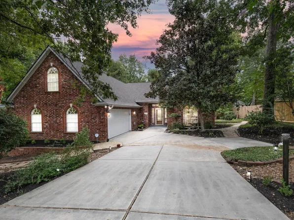 2103 Carriage Run W, Conroe, TX 77384