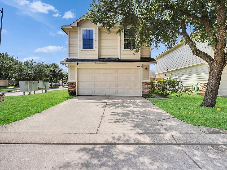 1st image of 3710 Windmill Village Dr