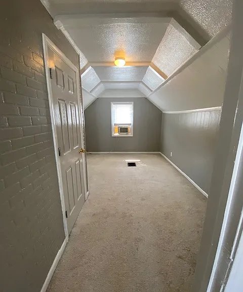 942 Frederick Ave NW — Photo 18