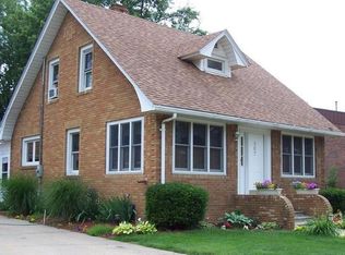 307 E Waterford St, Wakarusa, IN 46573