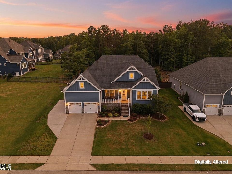 1st image of 453 Adkins Ridge Rd