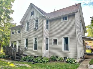 87 Fairview Ave, Wadsworth, OH 44281