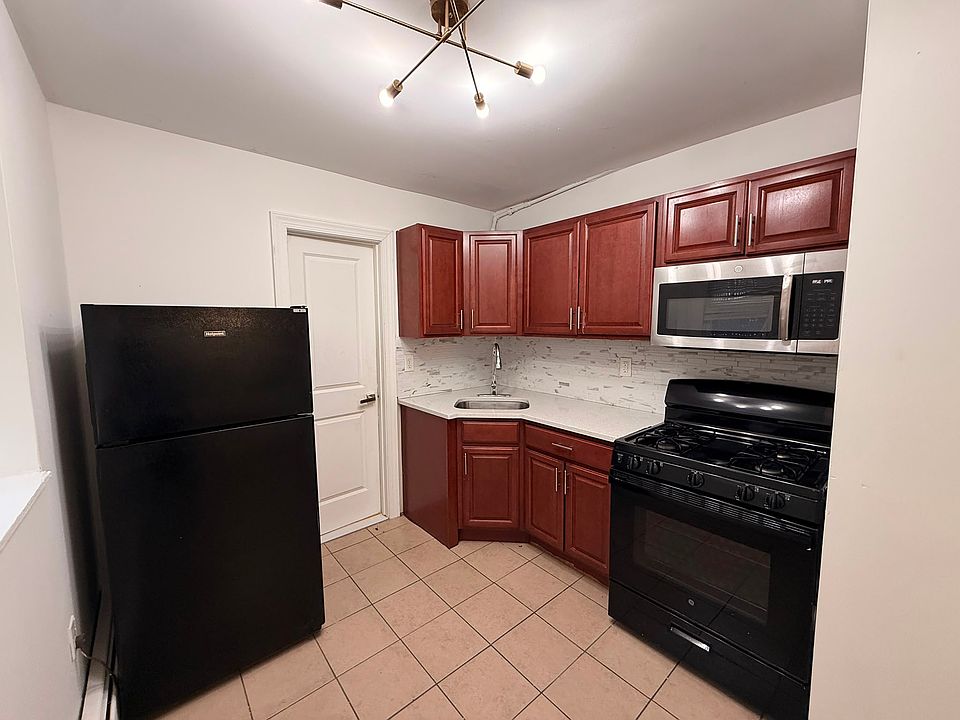 1st image of 168 Clinton Ave #B1e
