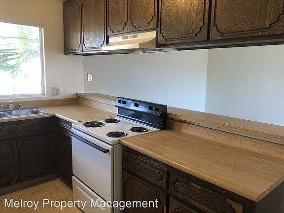 4th image of 4451 48th St APT 4