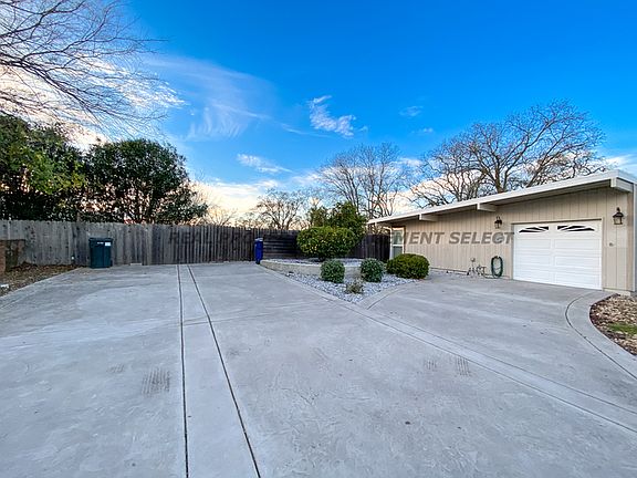 2nd image of 4701 McNeese Ct