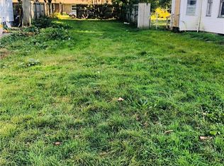 513 E 14th St, Erie, PA 16503