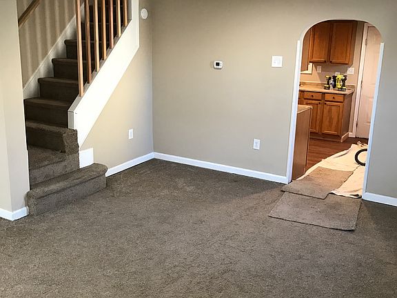 family room looking into kitchen