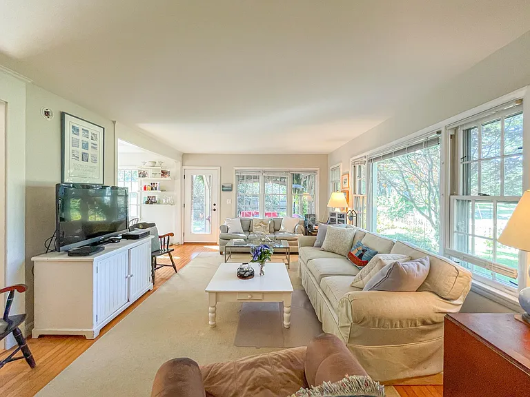 13 Ferry Rd — Photo 15