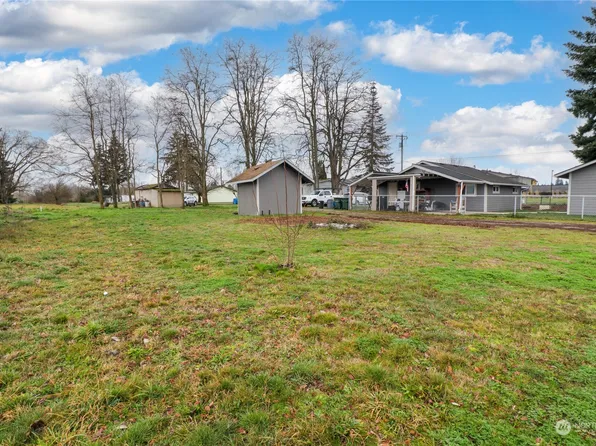 9512 Solberg Court SE, Yelm, WA 98597