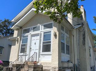 827 Hartel Ave, Philadelphia, PA 19111