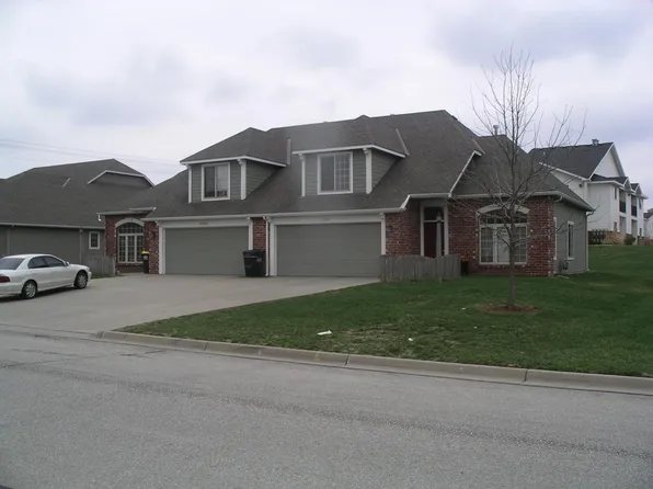 4407 Freedom Creek Dr, Lawrence, KS 66049