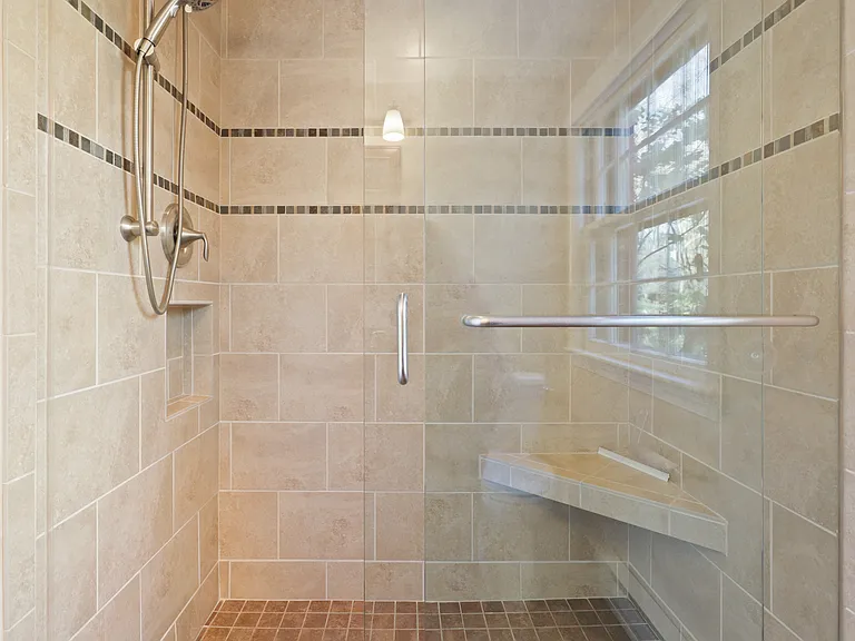6543 Cedarwood Ct — Photo 10