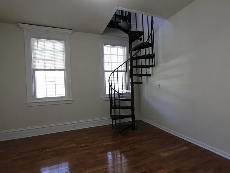 6810 Quincy St — Photo 16