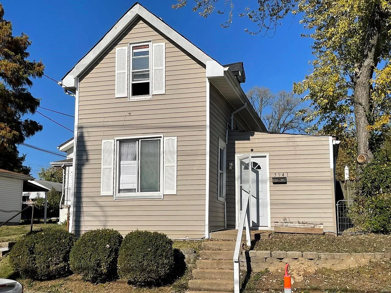 3941 Schiller Pl photo 1