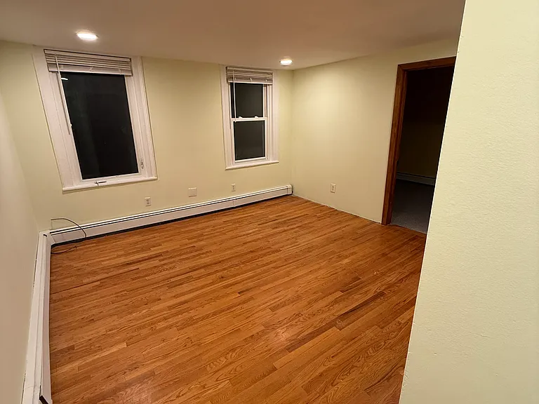 24 Manchester St #2 — Photo 6