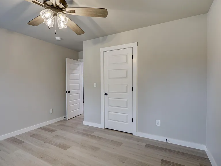 2520 Quincy St #2520 — Photo 9