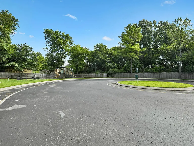 Meadows of Lebanon Apartments — Photo 25