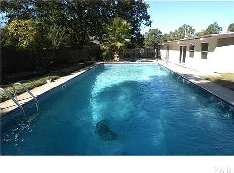 1st image of 1119 Amiens Cir