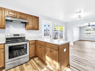 609 E Edney Ave, Crestview, FL 32539