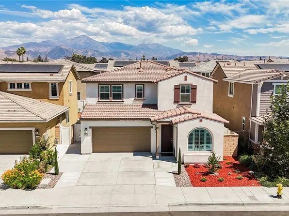 1760 Gold Medal Ln, Redlands, CA 92374